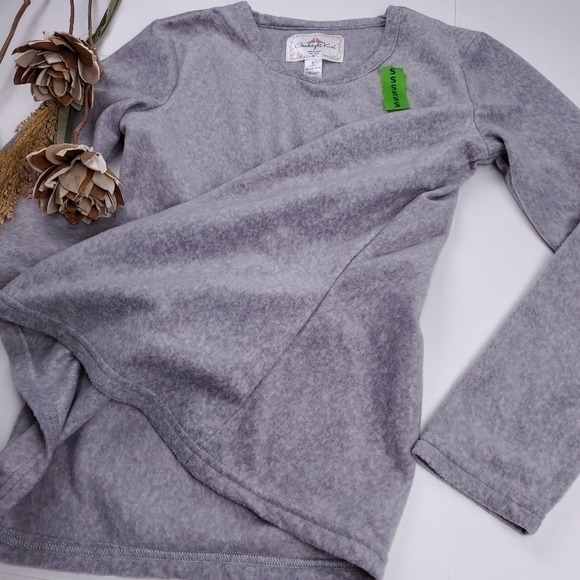 New Goodnight Kiss Fleece Sweater Sleepwear Top S - Picture 7 of 9